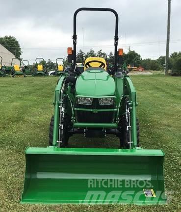 John Deere 3025E Taajamatraktorit
