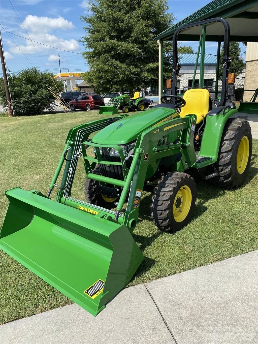John Deere 3025E Taajamatraktorit