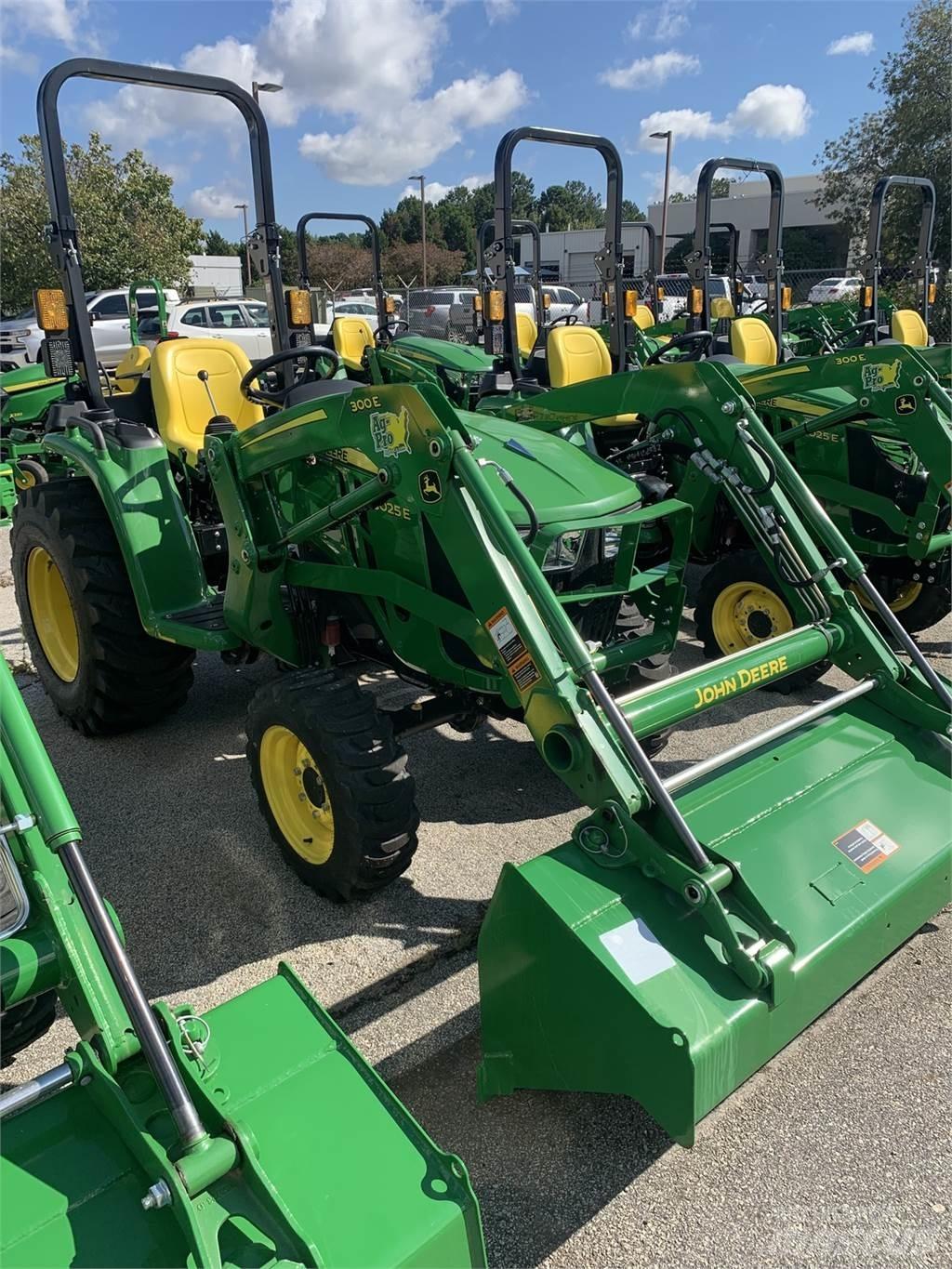 John Deere 3025E Taajamatraktorit