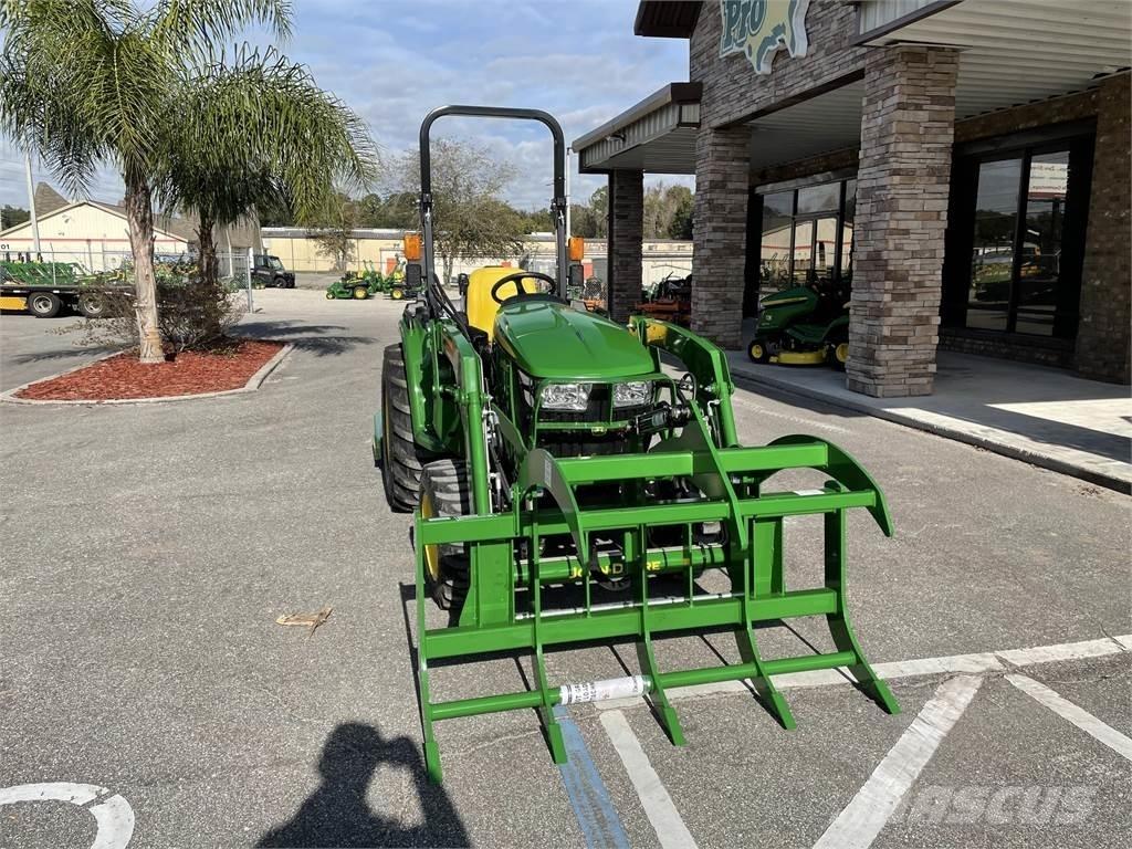 John Deere 3032E Taajamatraktorit