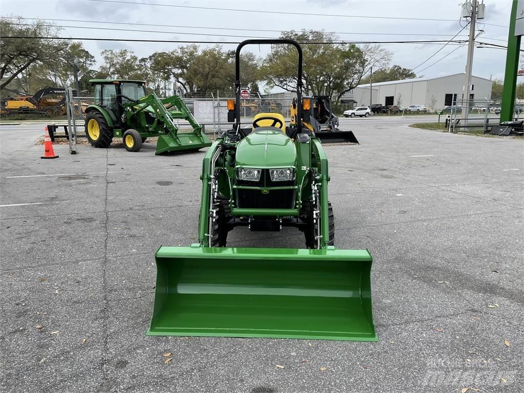 John Deere 3032E Taajamatraktorit