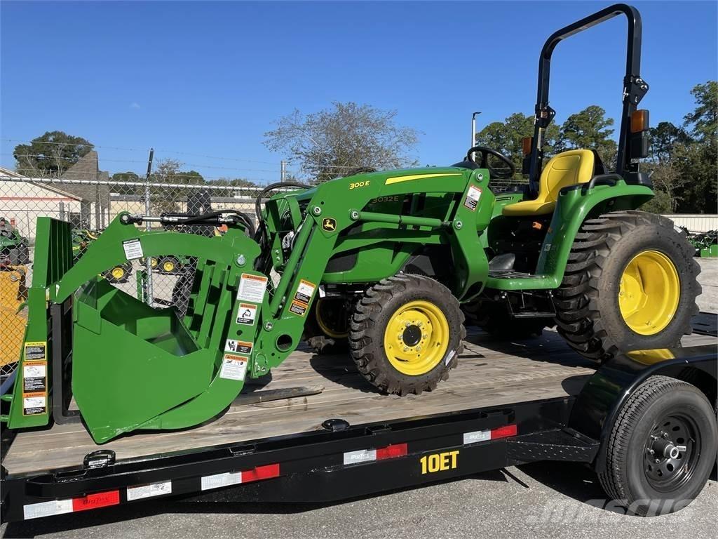 John Deere 3032E Taajamatraktorit