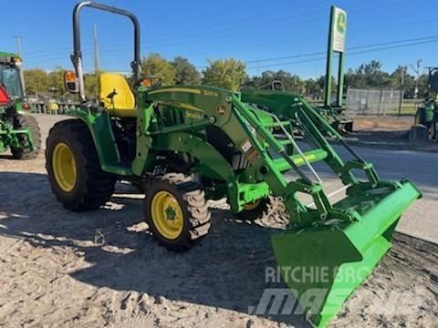John Deere 3033R Taajamatraktorit