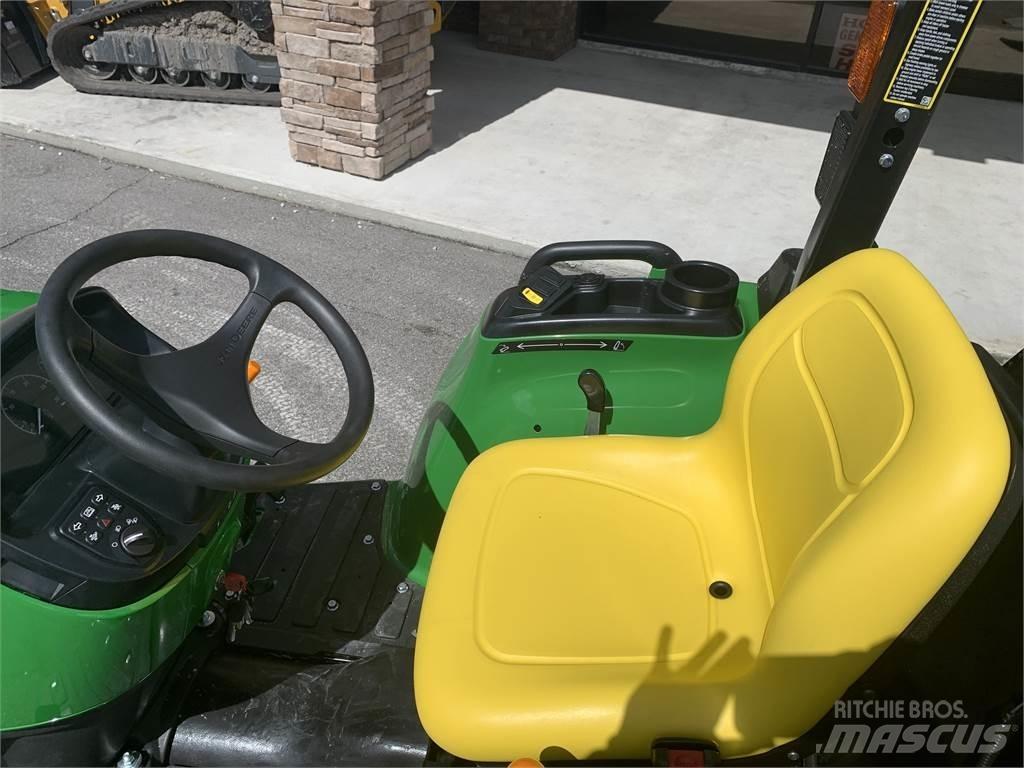 John Deere 3038E Taajamatraktorit
