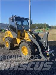 John Deere 304 G Pienkuormaajat