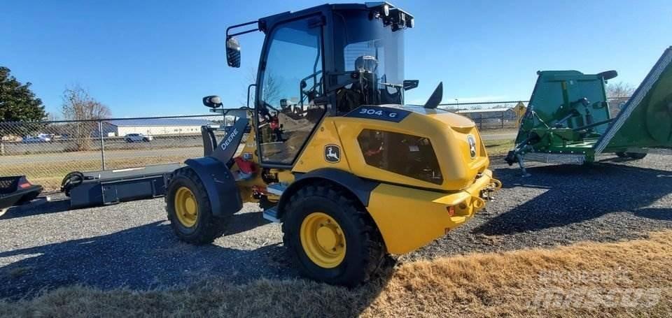 John Deere 304 G Pienkuormaajat