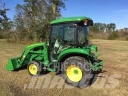 John Deere 3046R Traktorit