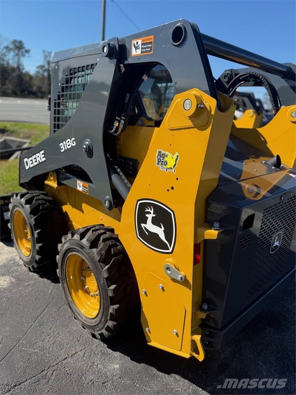 John Deere 318G Liukuohjatut kuormaajat