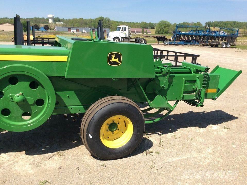 John Deere 348 Kanttipaalaimet