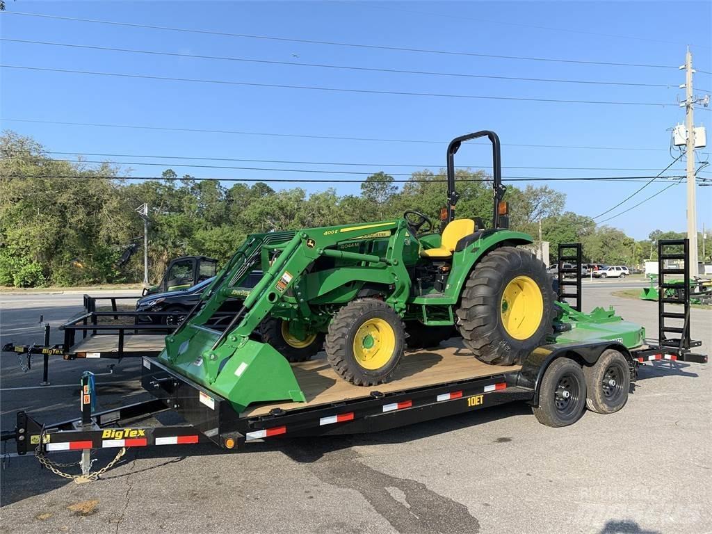 John Deere 4044M Traktorit