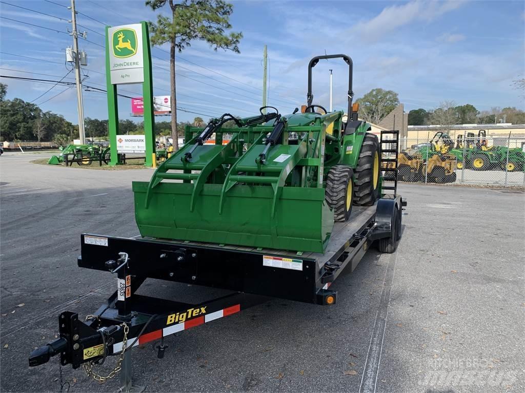 John Deere 4066M Traktorit
