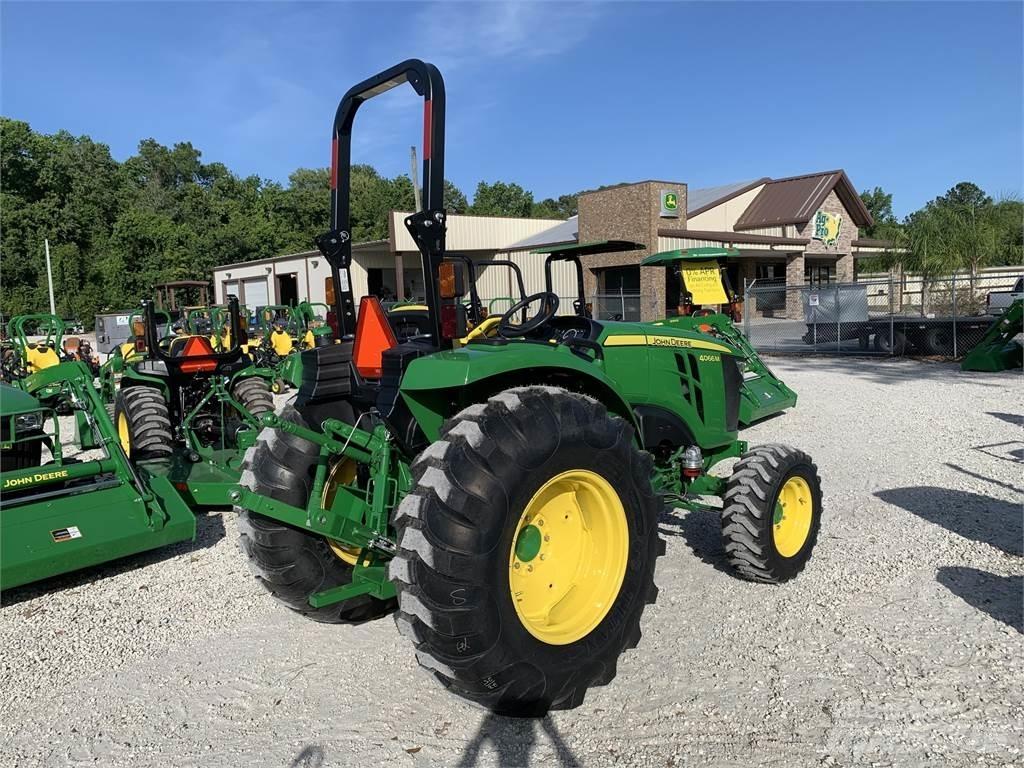 John Deere 4066M Traktorit