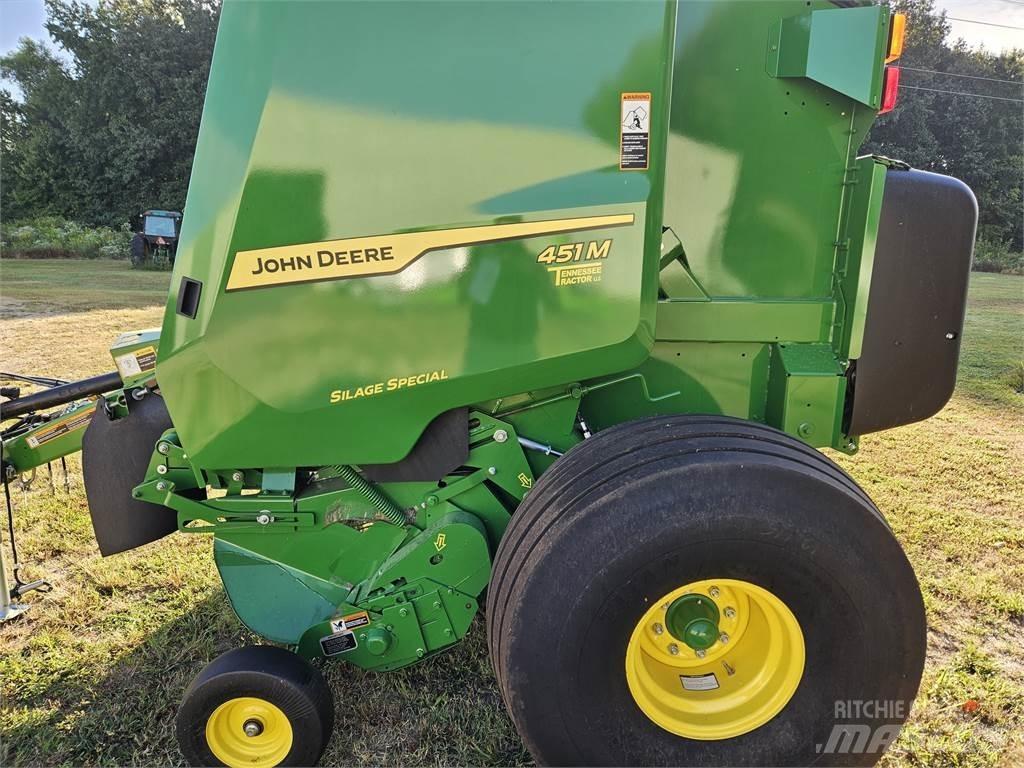John Deere 451M Pyöröpaalaimet