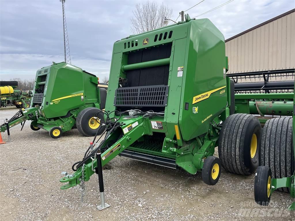 John Deere 451M Pyöröpaalaimet