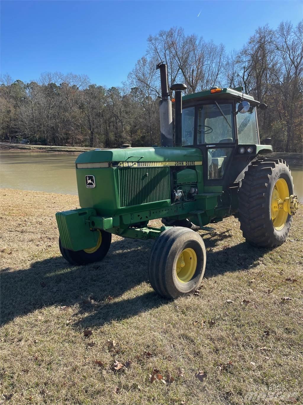 John Deere 4850 Traktorit