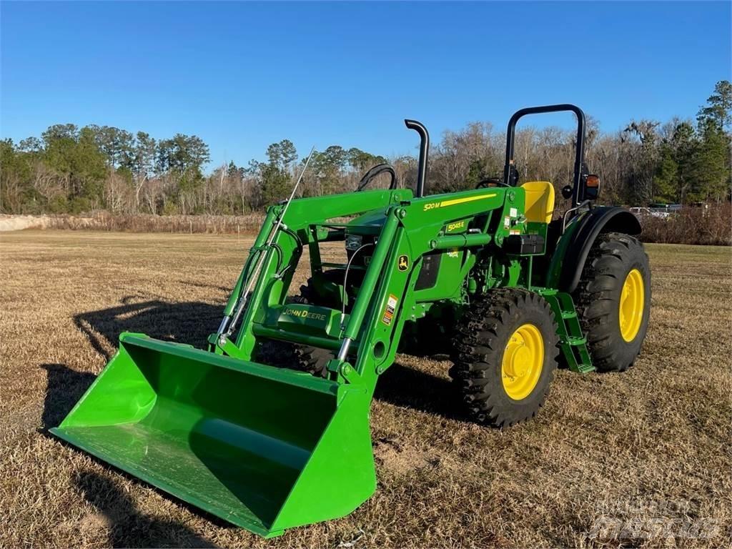 John Deere 5045E Traktorit