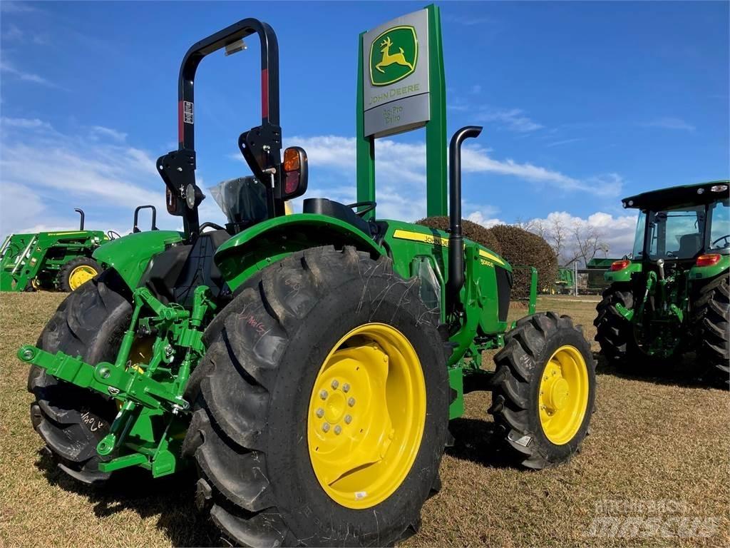 John Deere 5060E Traktorit