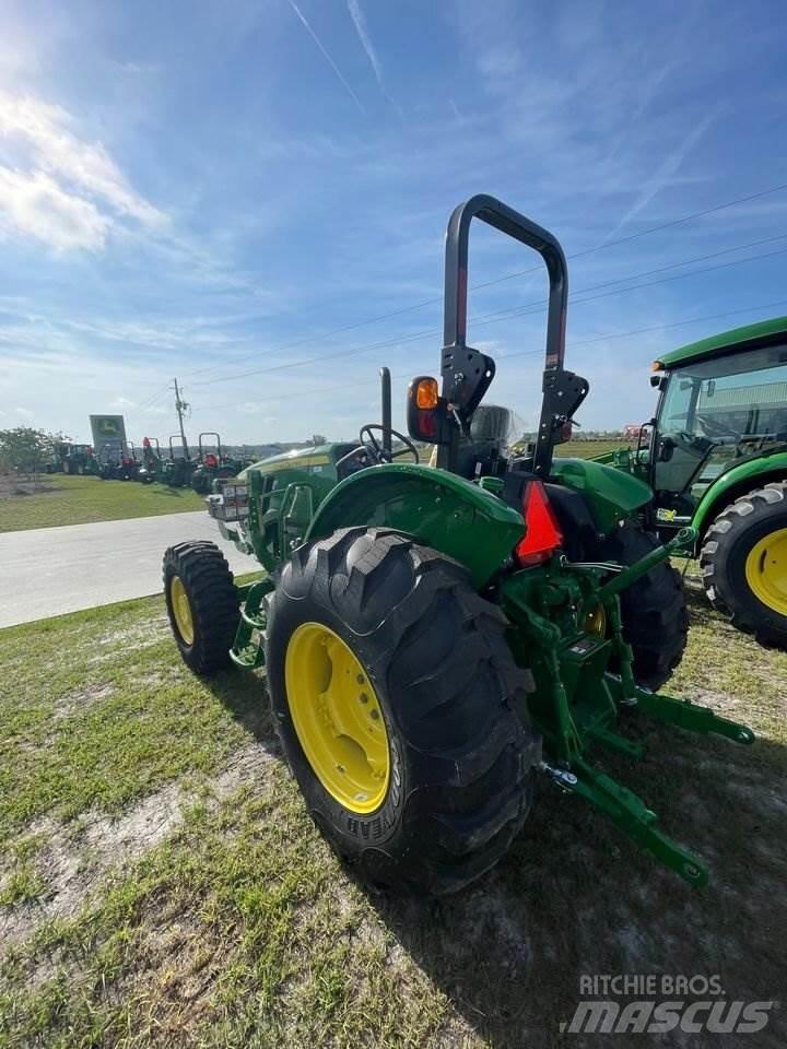 John Deere 5060E Traktorit