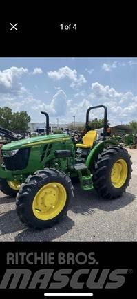 John Deere 5060E Traktorit