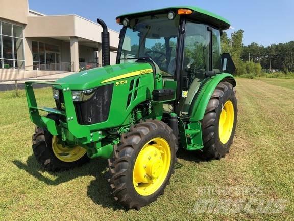 John Deere 5075E Traktorit
