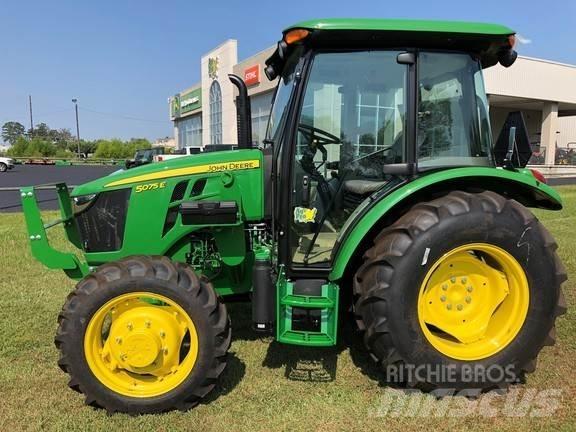 John Deere 5075E Traktorit