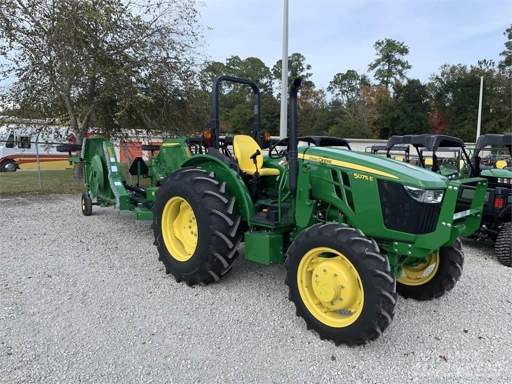 John Deere 5075E Traktorit