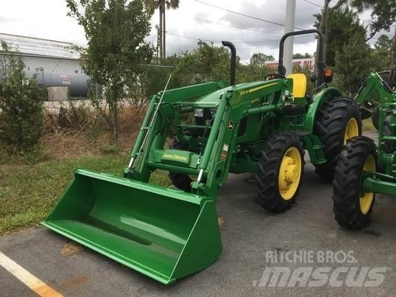 John Deere 5075E Traktorit