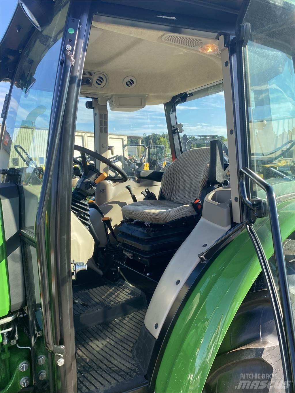 John Deere 5075E Traktorit