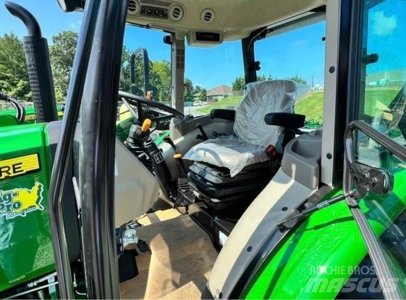 John Deere 5075E Traktorit