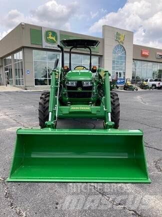John Deere 5075E Traktorit
