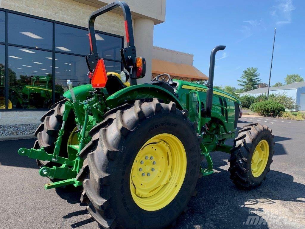 John Deere 5075M Traktorit