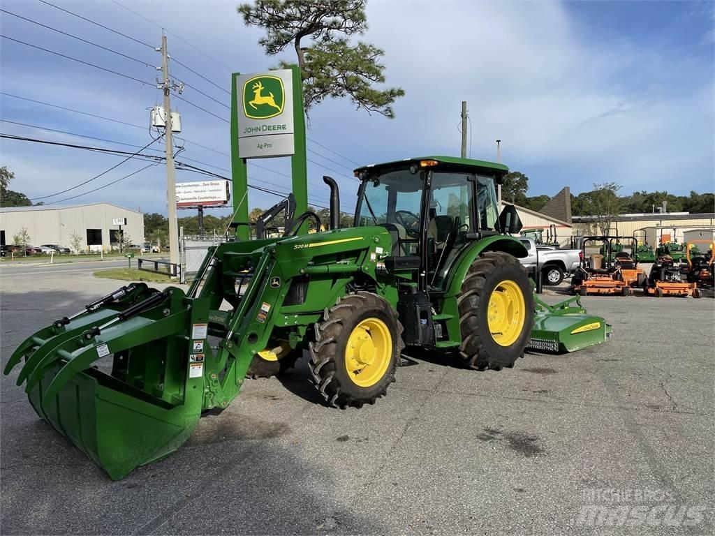 John Deere 5090E Traktorit