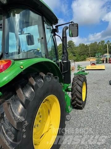 John Deere 5090M Traktorit