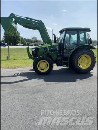John Deere 5100E Traktorit