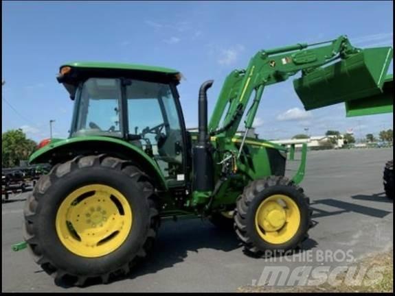 John Deere 5100E Traktorit