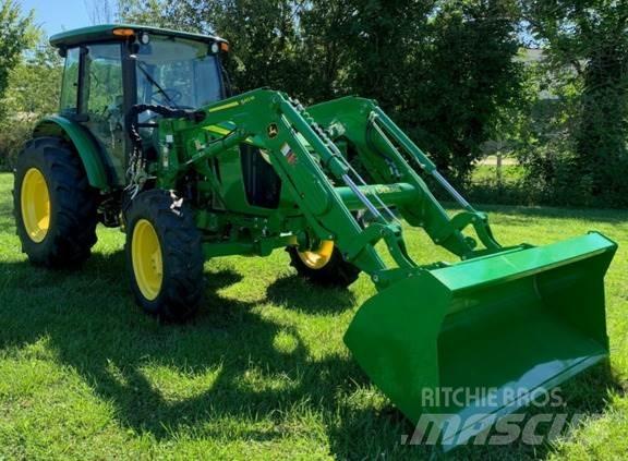 John Deere 5100E Traktorit