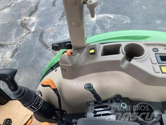 John Deere 5100E Traktorit