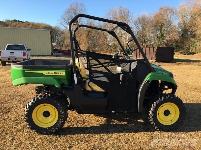 John Deere 560E Taajamakoneet
