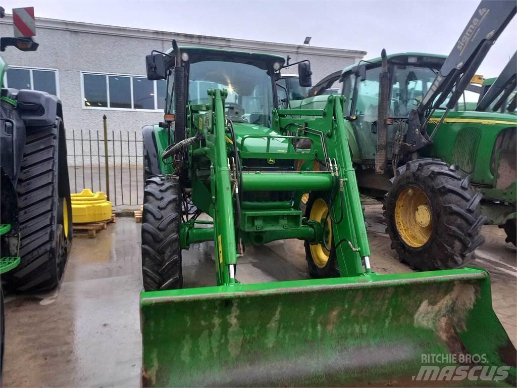 John Deere 5720 Traktorit