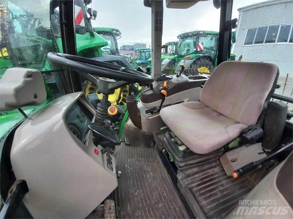 John Deere 5720 Traktorit