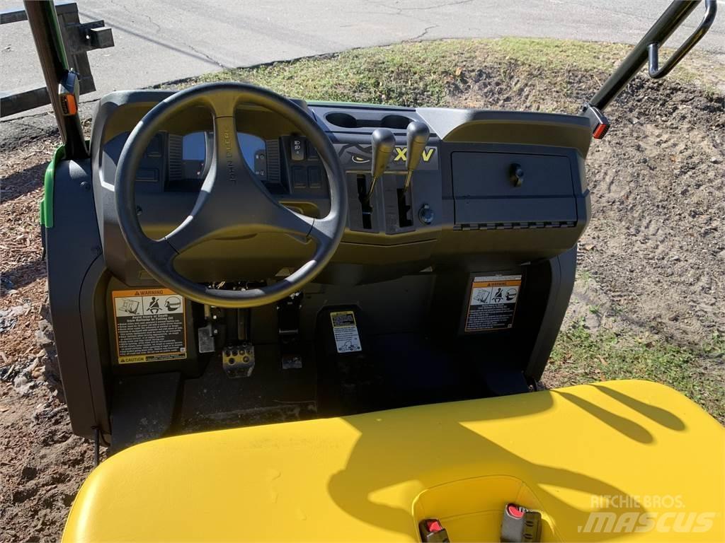 John Deere 590M Taajamakoneet