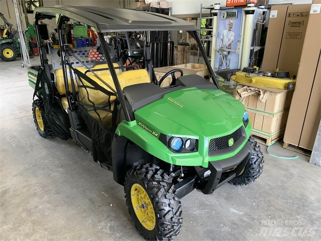 John Deere 590M Taajamakoneet