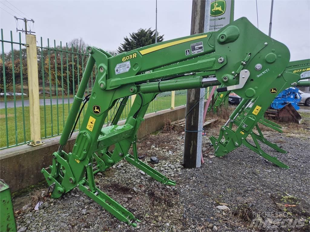 John Deere 603R Traktorit