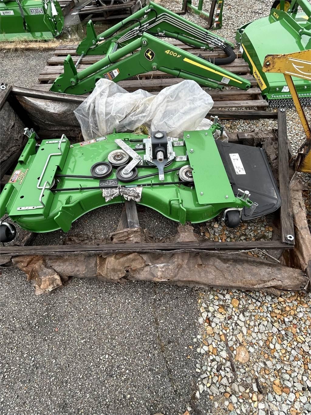 John Deere 60D Niittokoneet