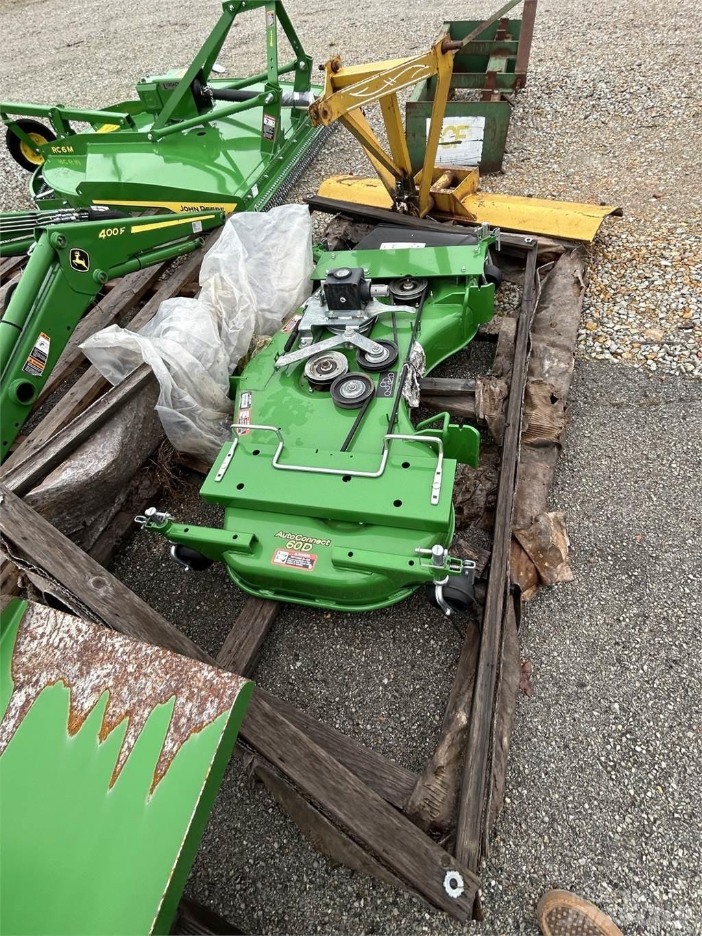 John Deere 60D Niittokoneet