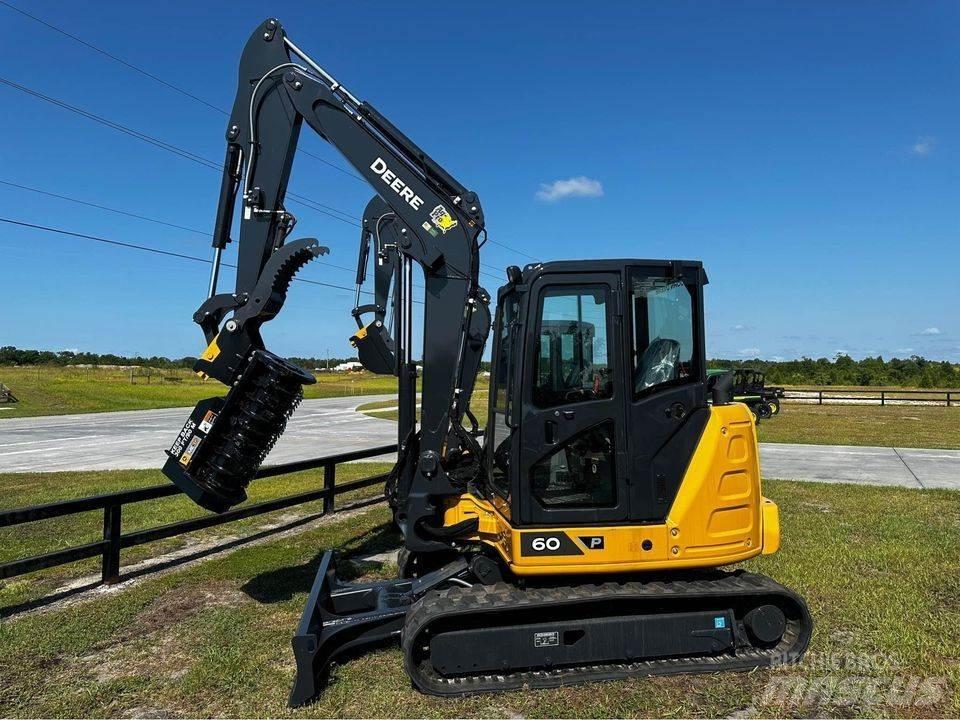 John Deere 60P Telakaivukoneet