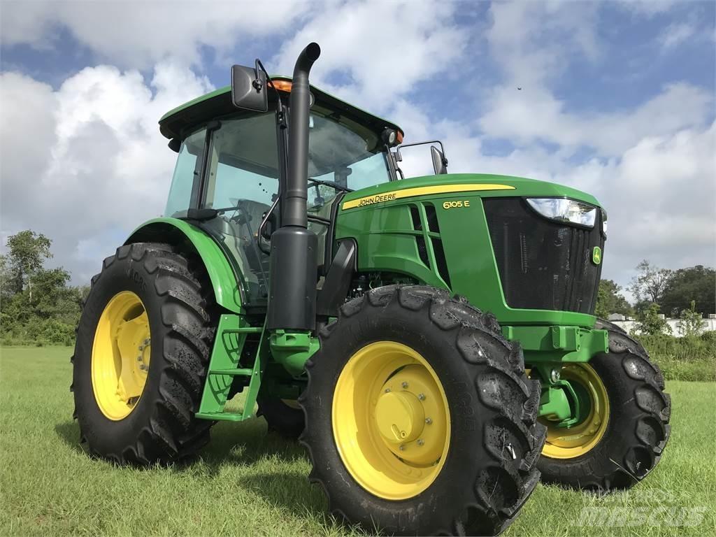 John Deere 6105E Traktorit