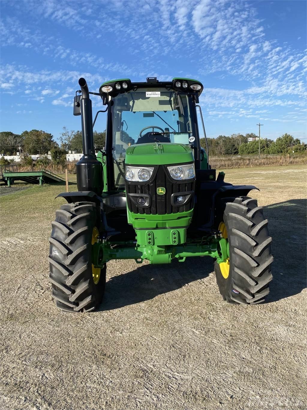 John Deere 6155M Traktorit