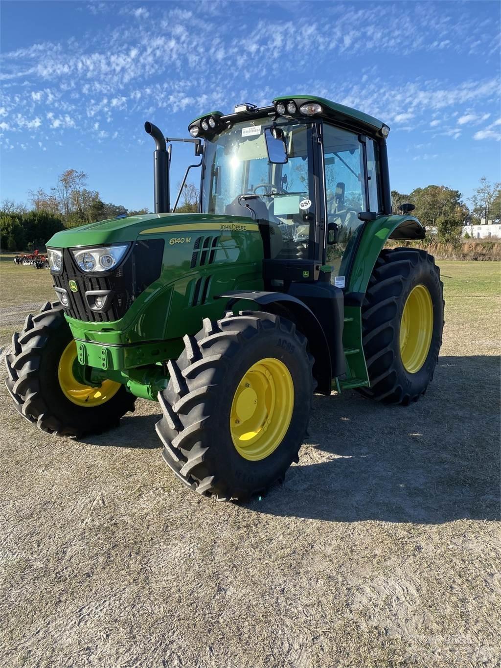 John Deere 6155M Traktorit