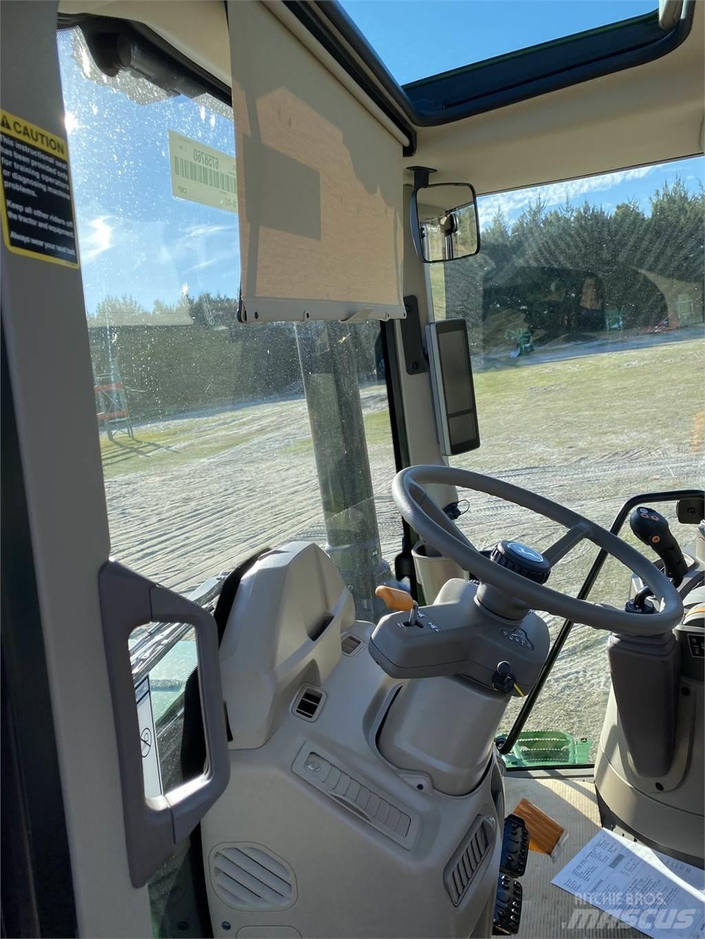 John Deere 6155M Traktorit